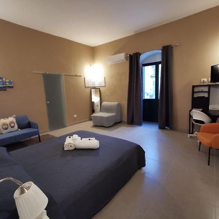 Hercules Suites Noto Exterior photo